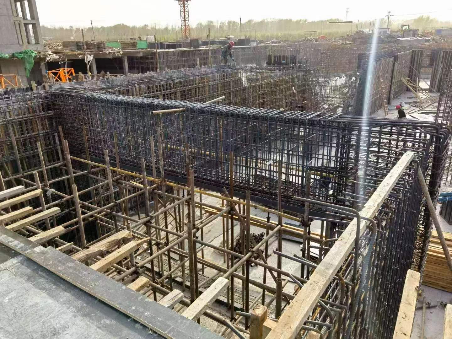 苏州建筑基础筏板施工时混凝土有哪些常见问题?